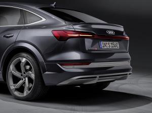 Audi e-tron S Sportback 2020 года  (WW)